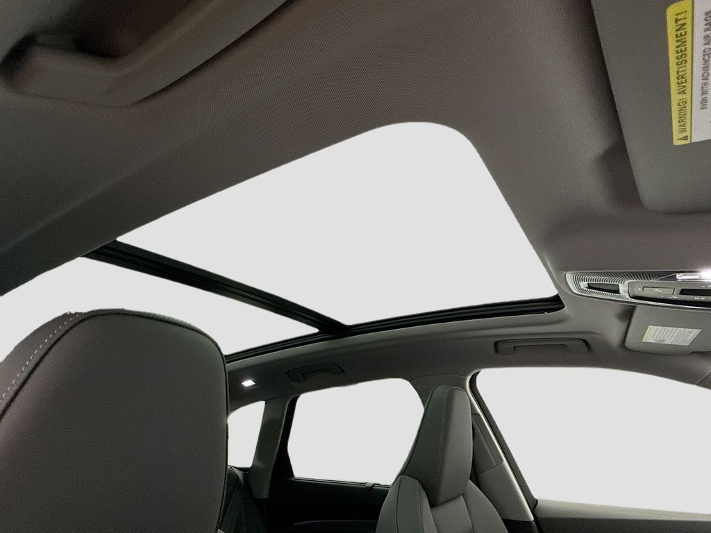 Thumbnail: 2025 Audi Q5 - 17