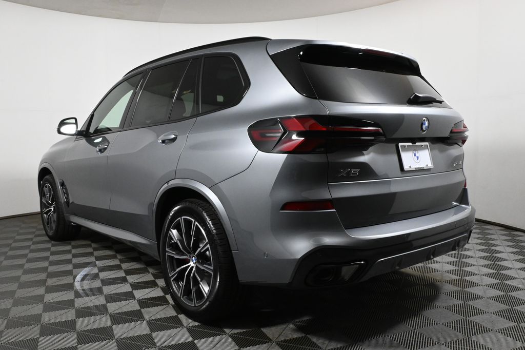 Thumbnail: 2026 BMW X5 - 5