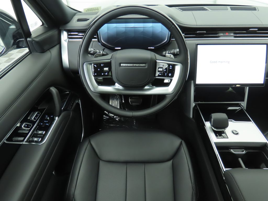 Thumbnail: 2025 Land Rover Range Rover - 10