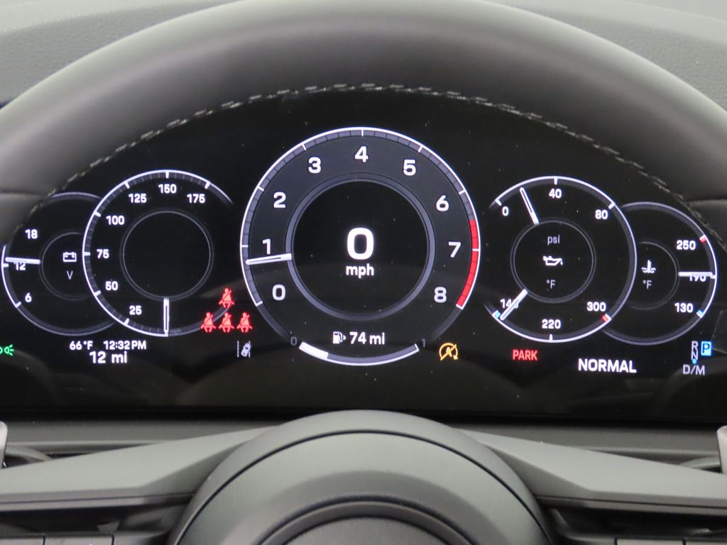 Thumbnail: 2026 Porsche Cayenne - 17