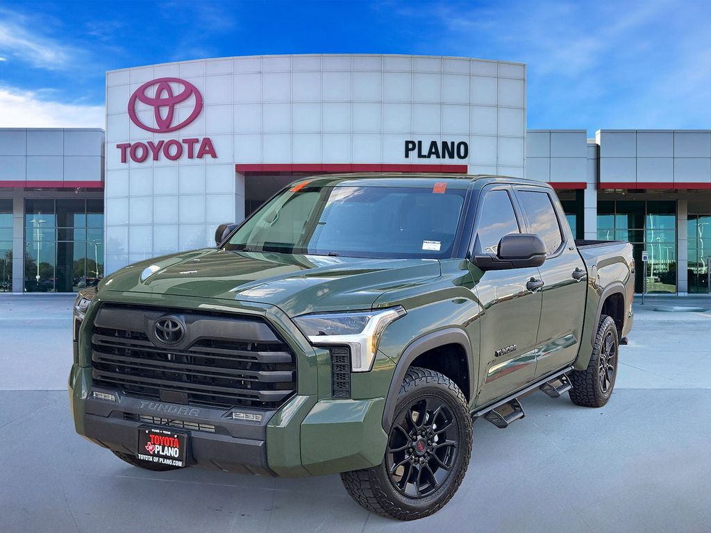 2023 Toyota Tundra SR5 CrewMax Cab 4WD