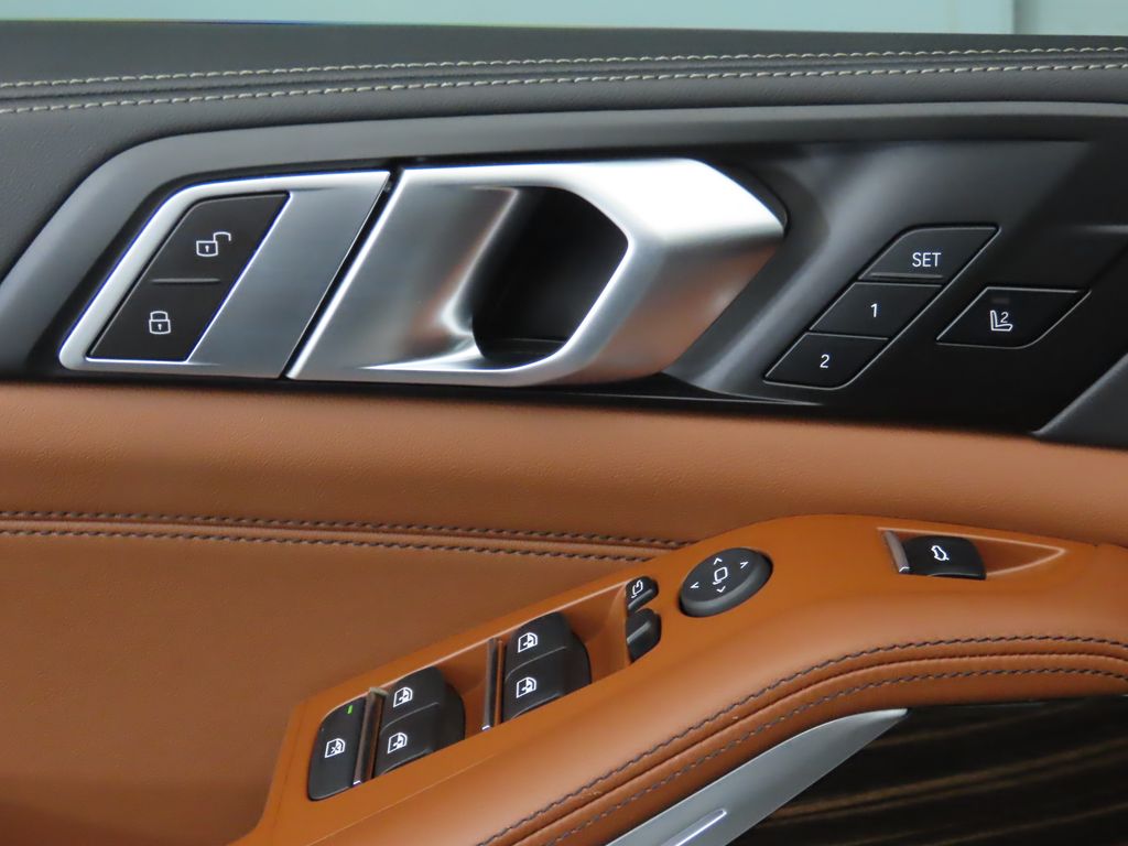 Thumbnail: 2024 BMW X5 - 24