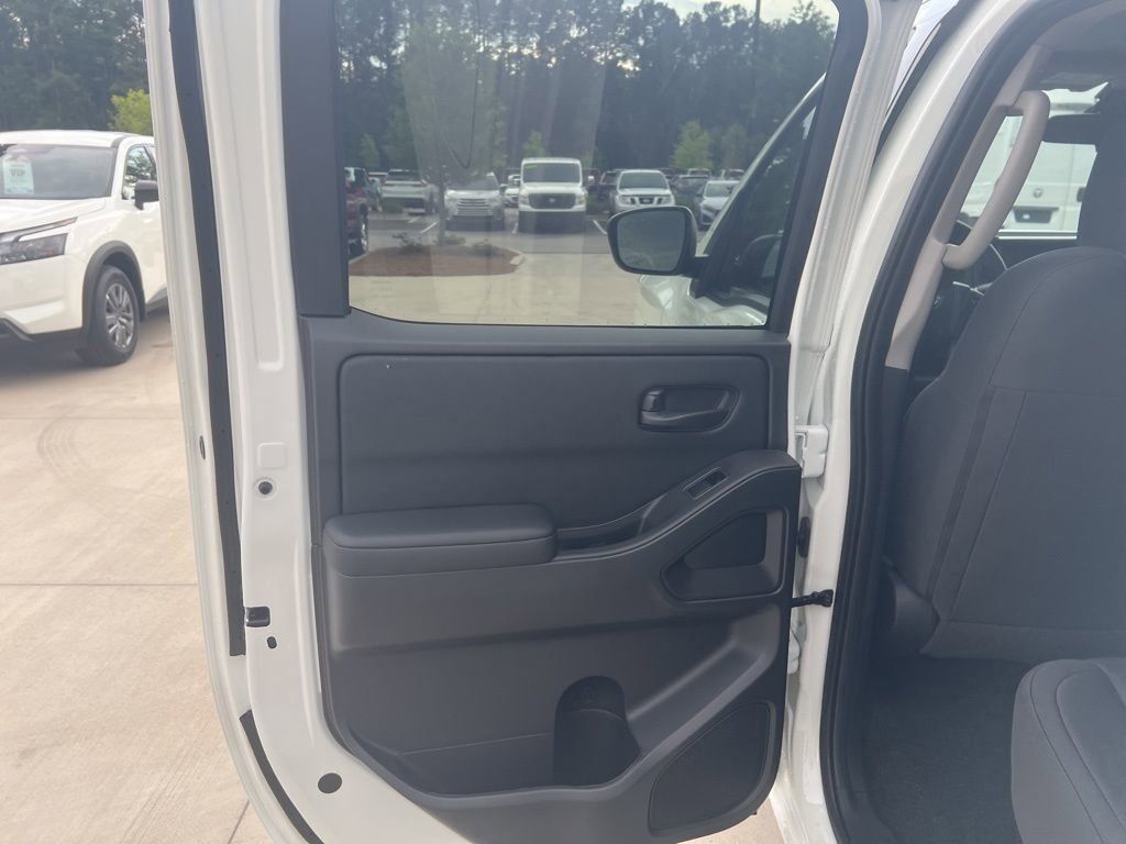 2025 Glacier White Nissan Frontier S 4X4 Truck