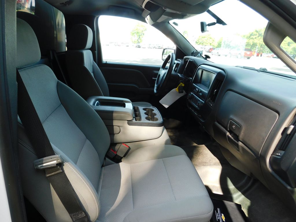 Thumbnail: 2018 Chevrolet Silverado 1500 - 5