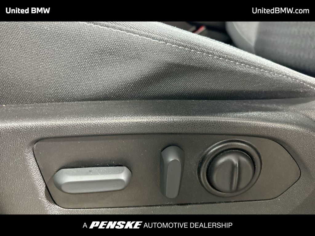 2022 GMC Sierra 1500 SLE 12