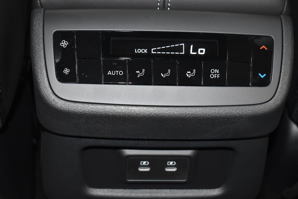 Thumbnail: 2026 Nissan Pathfinder - 32