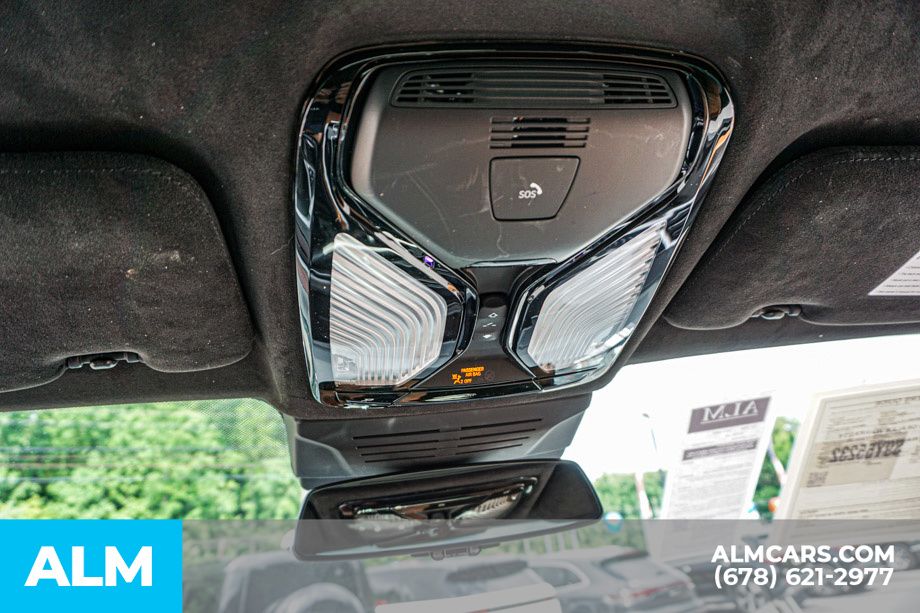 Used 2025 Black BMW sDrive40i image 35