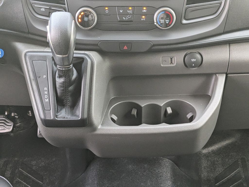 2025 Ford Transit 250
