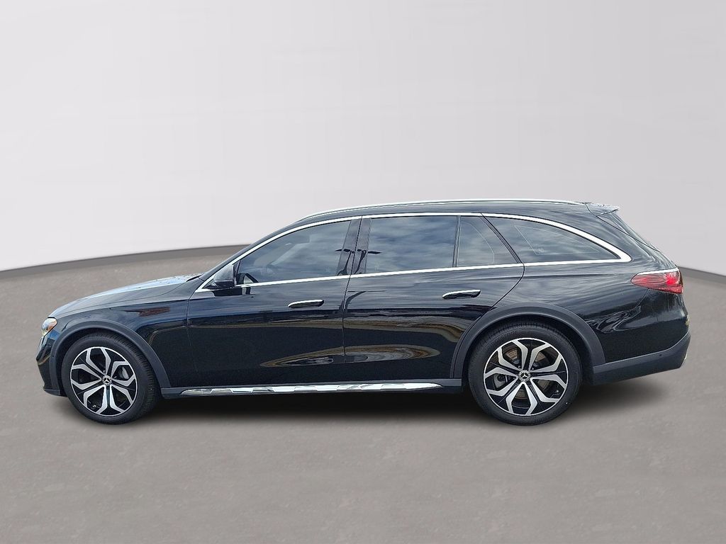 Thumbnail: 2025 Mercedes-Benz E-Class - 7