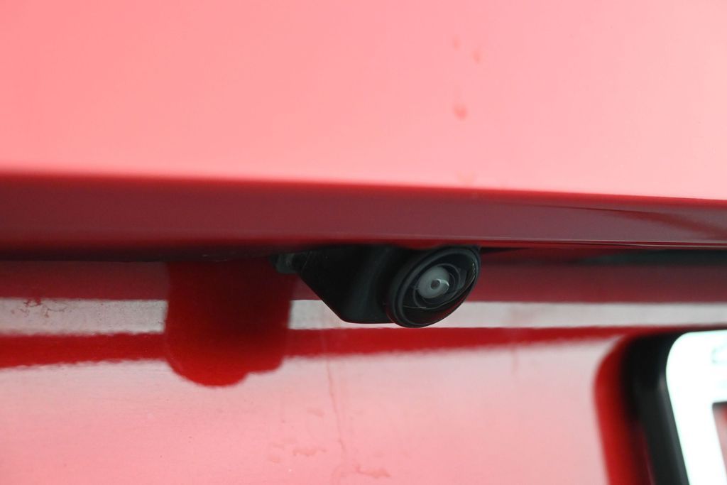Used 2024 Red Mitsubishi SE Black Edition image 31