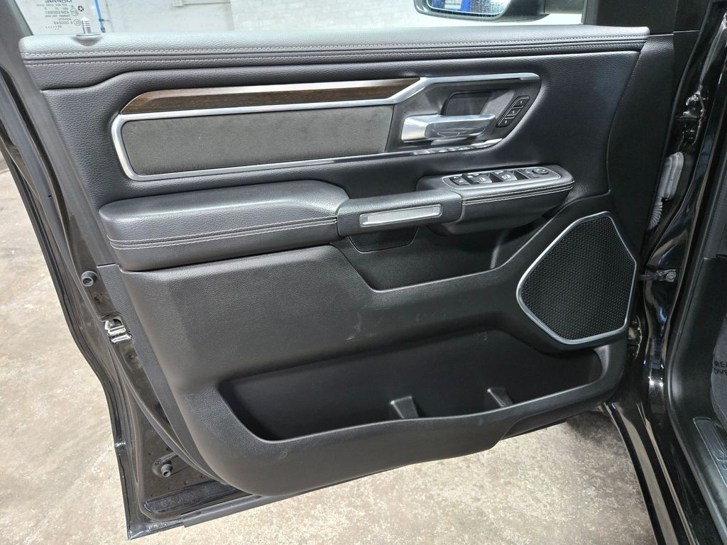 2022 RAM Ram 1500 Pickup Laramie - Photo 7