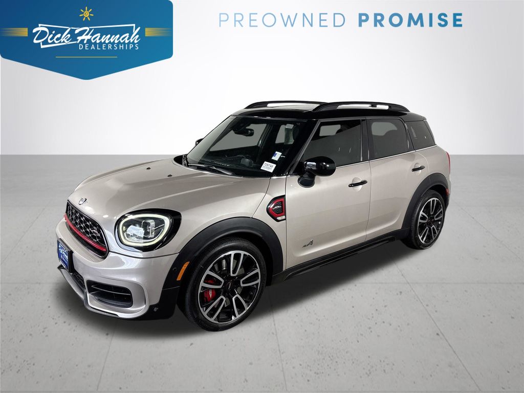 2022 MINI John Cooper Works Countryman Base
