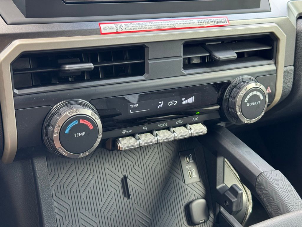 2025 Toyota Tacoma SR5 Double Cab photo 21