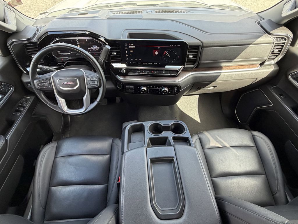 used 2025 GMC Sierra 1500 car, priced at $45,791
