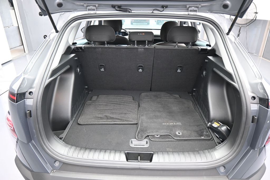 Used 2024 Ecotronic Gray Pearl Hyundai SE image 42