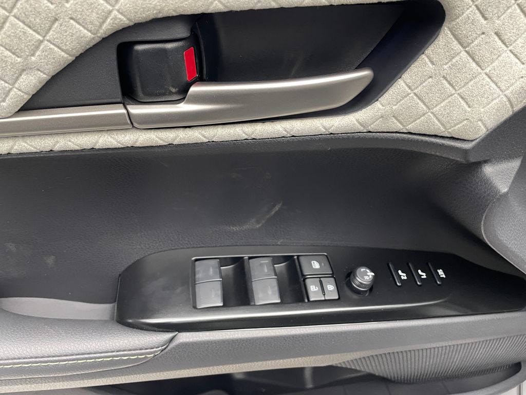 Thumbnail: 2026 Toyota Camry - 10