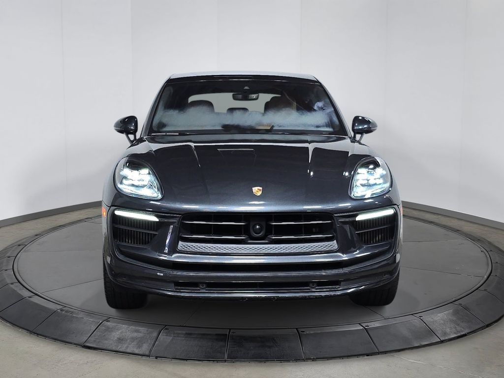 Used 2023  Porsche S image 10