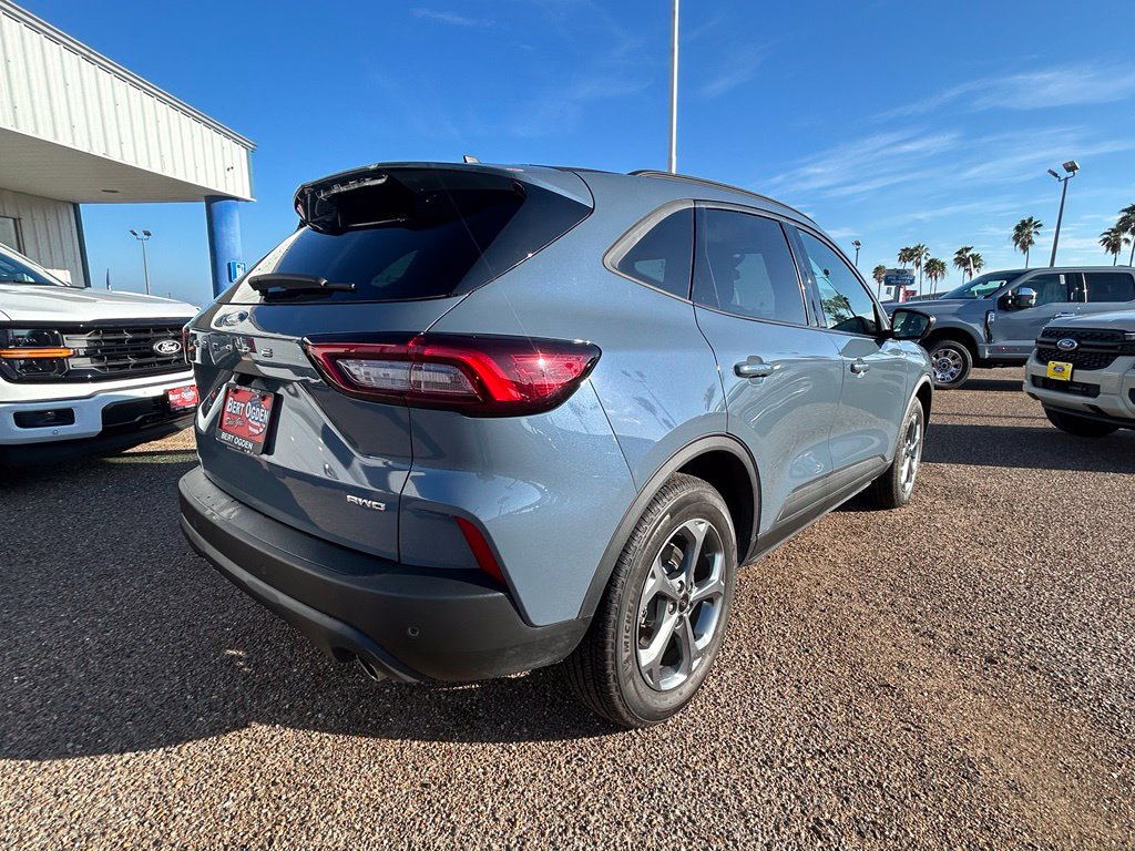 Used 2025 Blue Ford ST-Line image 6