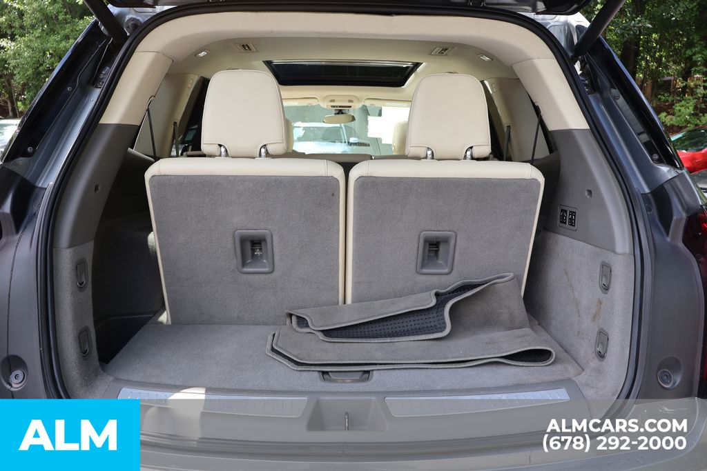 Used 2021 Gray Cadillac Premium Luxury image 22