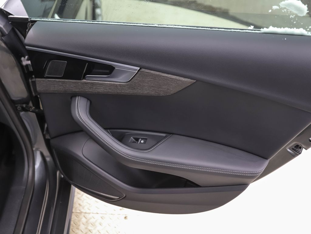 Thumbnail: 2023 Audi A5 - 25