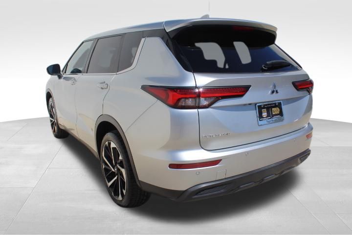 Used Car 2022 Mitsubishi Outlander  Es For Sale Under $20,000 In Georgetown, Texas