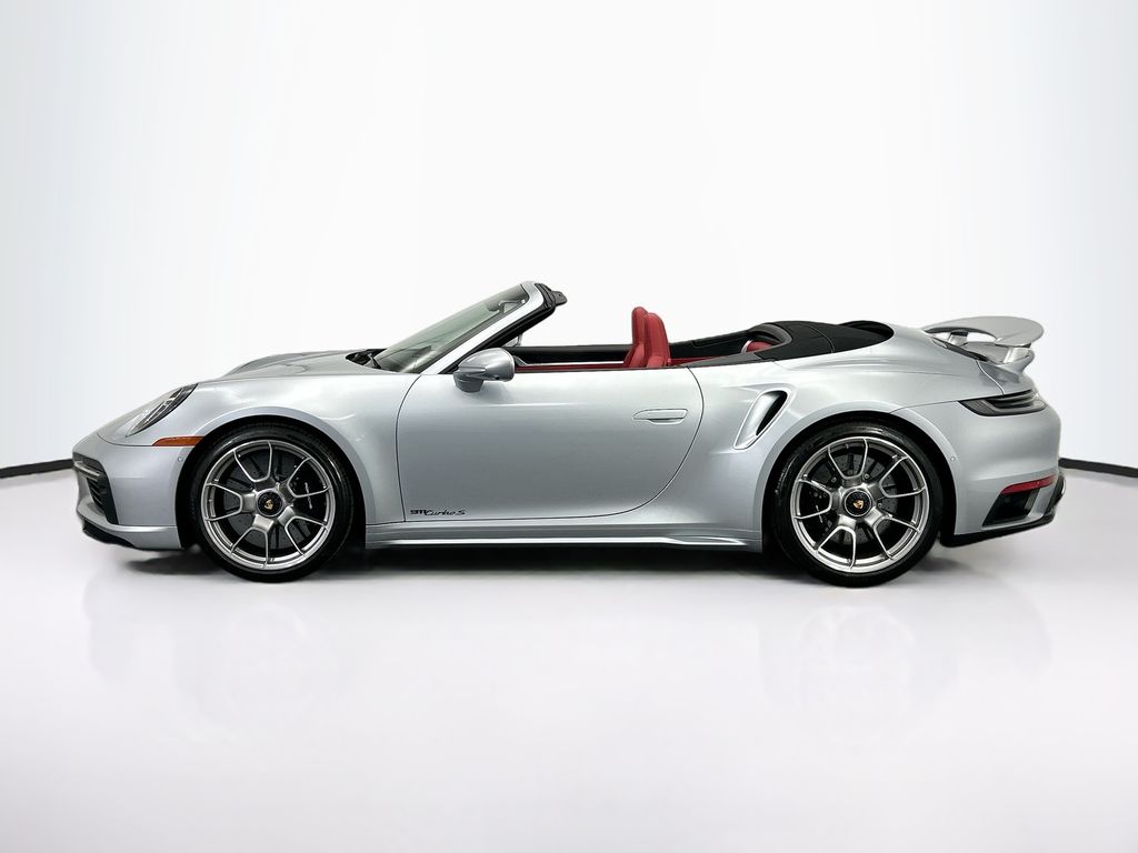 Thumbnail: 2022 Porsche 911 - 2