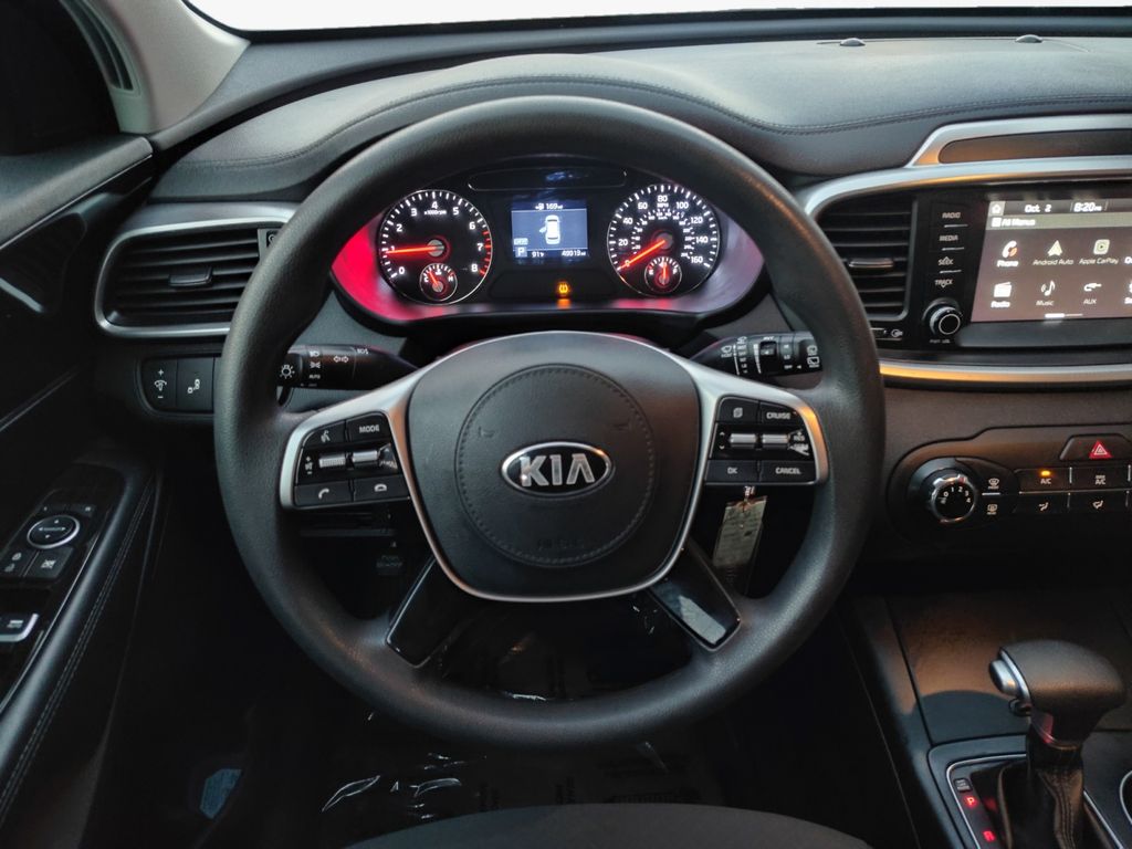 Used Car 2020 Kia Sorento  Lx For Sale Under $20,000 In Austin, Texas
