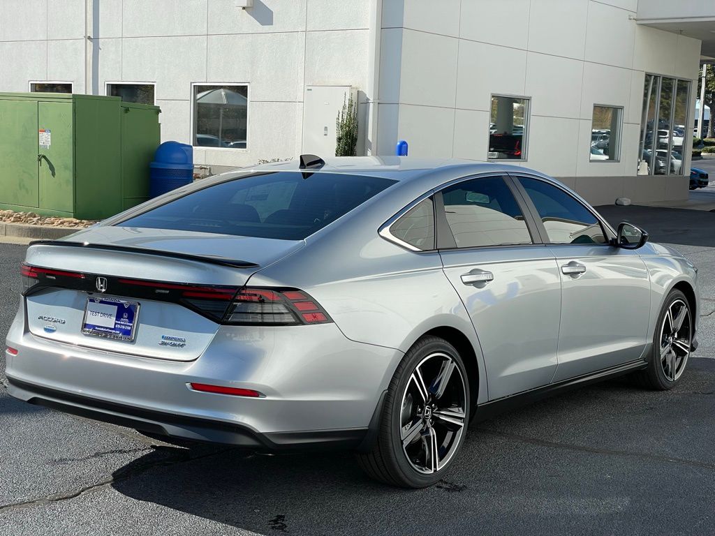 Thumbnail: 2025 Honda Accord - 6