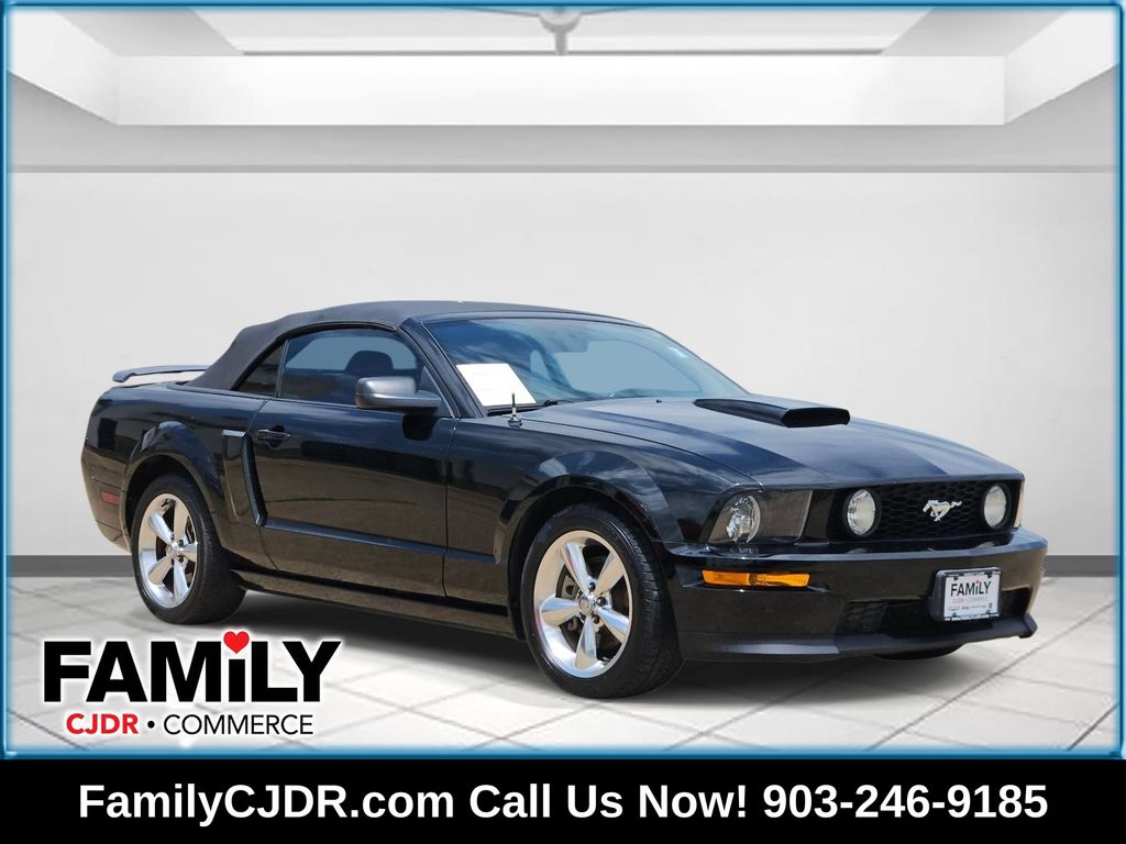 Black (Ebony Clearcoat) 2009 Ford Mustang Convertible Rear-Wheel Drive 5-Speed Automatic
