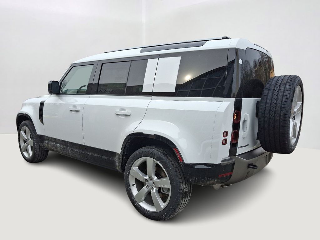 2025 Land Rover Defender 110 4