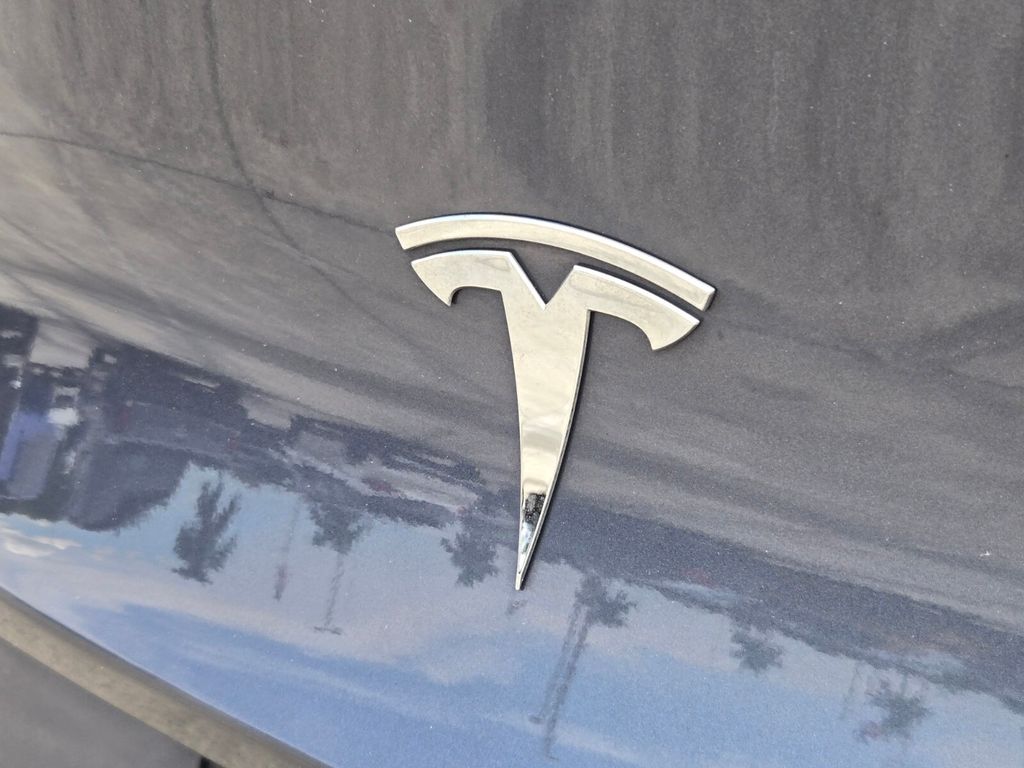 2023 Tesla Model Y - $27,987