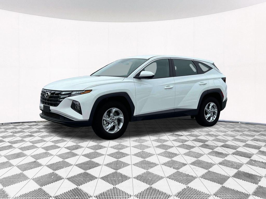 2024 Hyundai Tucson SE 2