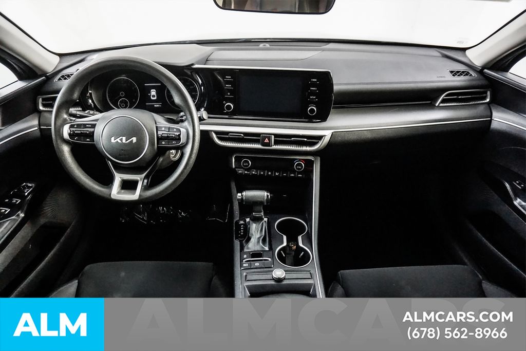 Used 2022 Silver Kia LX image 23