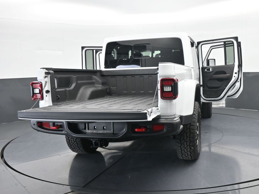 New 2026 Bright White Clearcoat Jeep Rubicon image 62