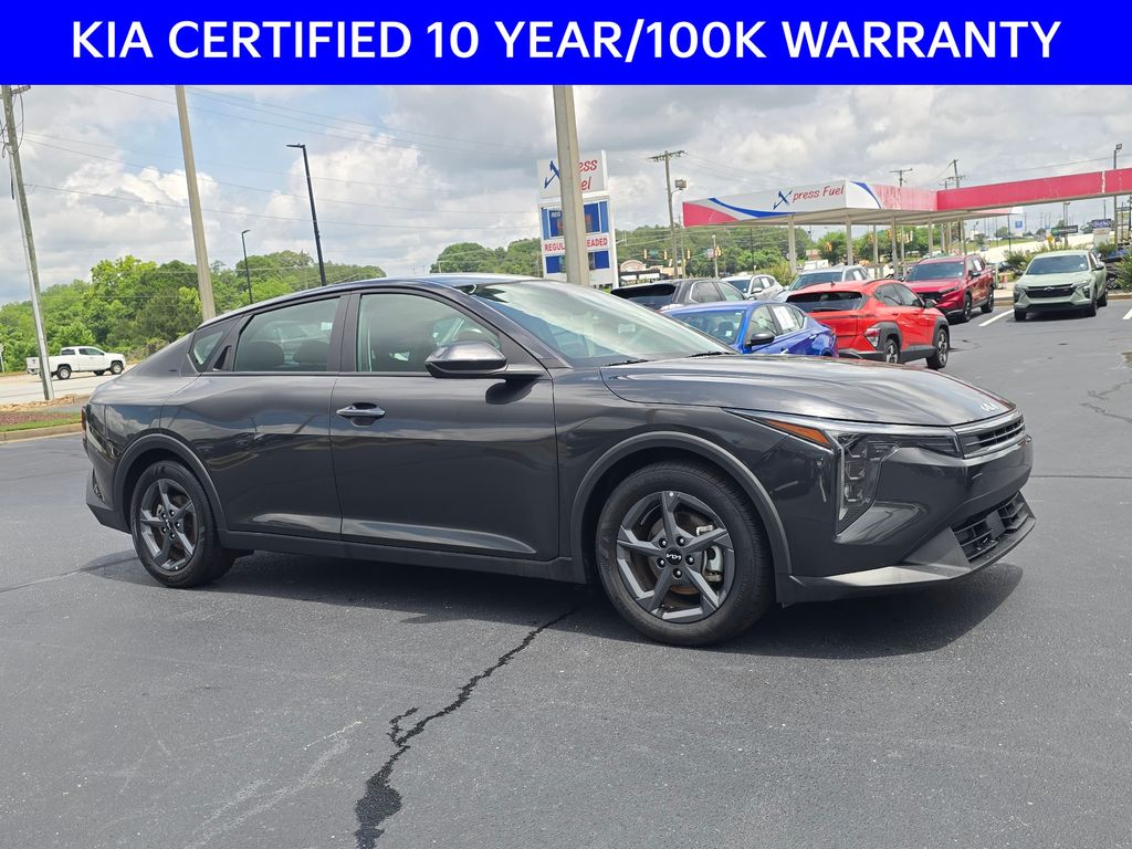 Interstellar Gray 2025 Kia K4 LXS FWD Sedan Front-Wheel Drive Continuously Variable Transmission