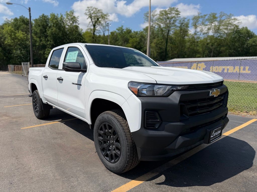 Summit White 2026 Chevrolet Colorado Pickup Truck 4X2 8-Speed Automatic