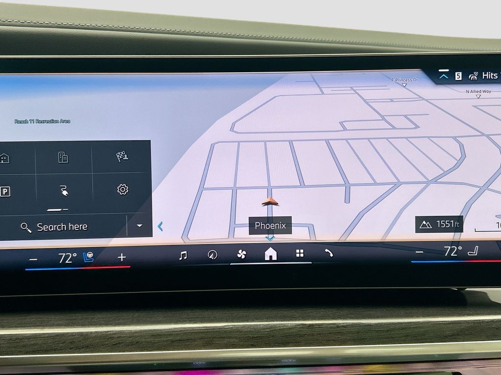 Thumbnail: 2026 BMW i7 - 14