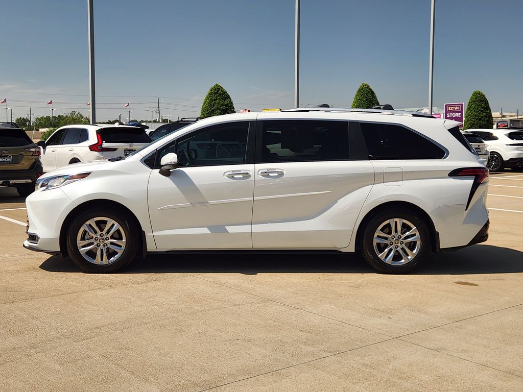 2022 Toyota Sienna Limited Beige at Community Toyota