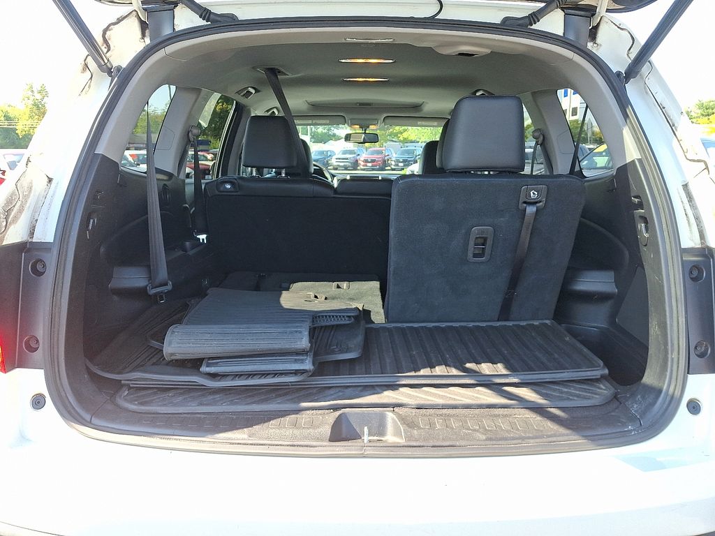 Thumbnail: 2018 Honda Pilot - 31