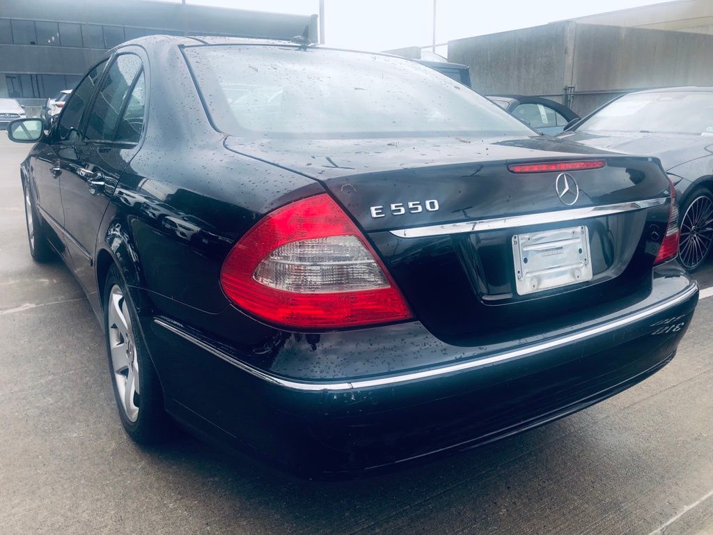 2007 Mercedes-Benz E-Class E 550 6