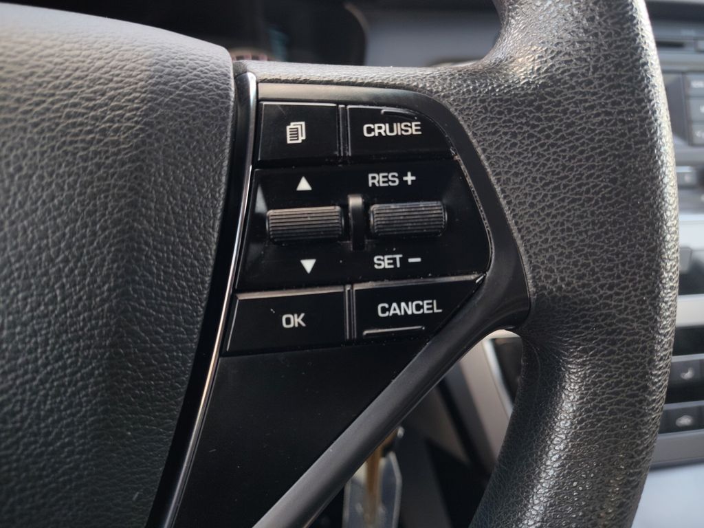 Used Car 2017 Hyundai Sonata  Base For Sale Under $10,000 In Austin, Texas