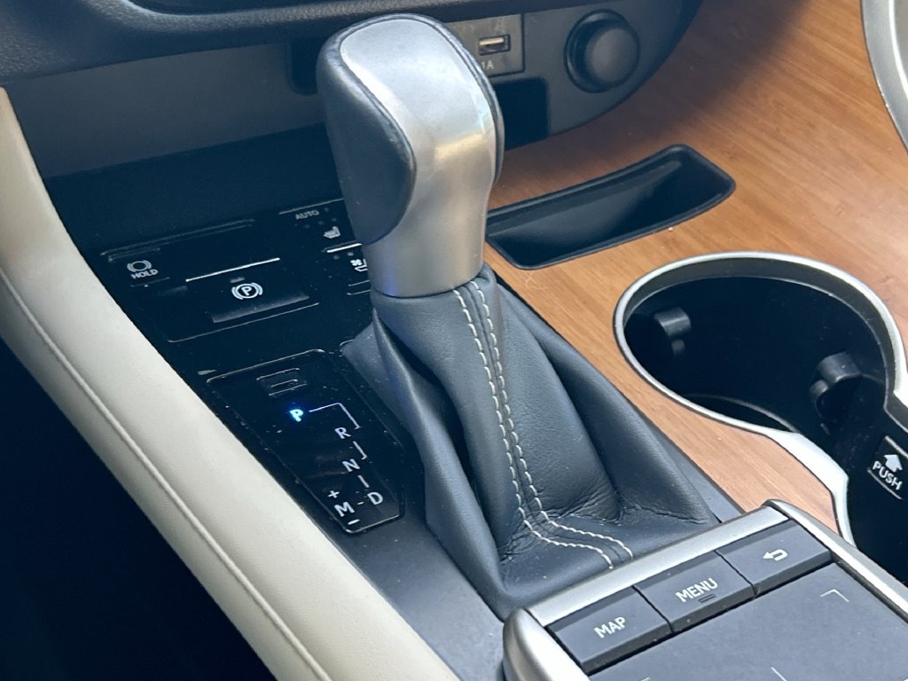 Thumbnail: 2022 Lexus RX - 22
