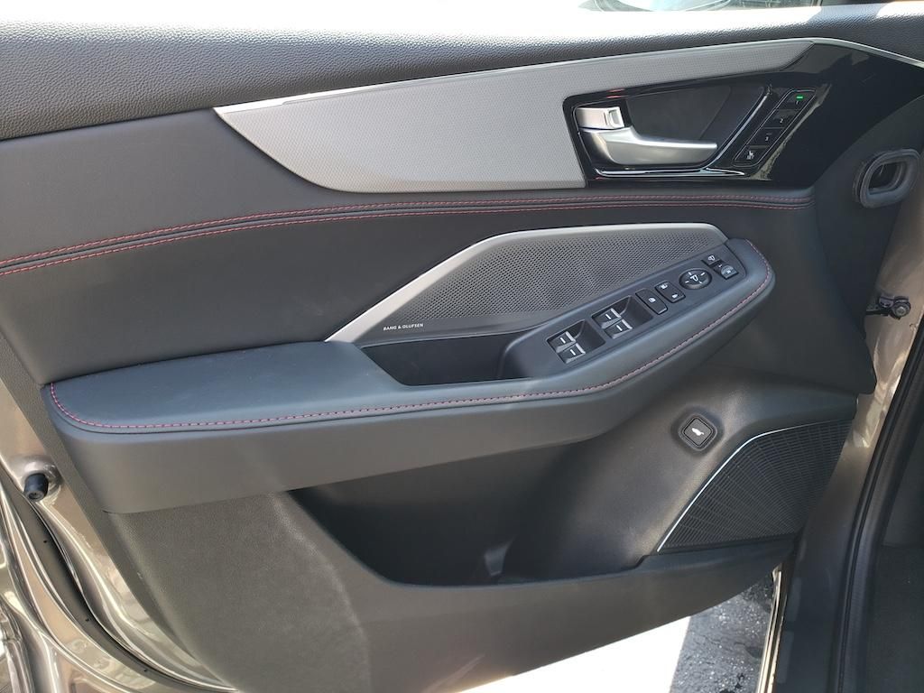 New 2026 Acura MDX SUV