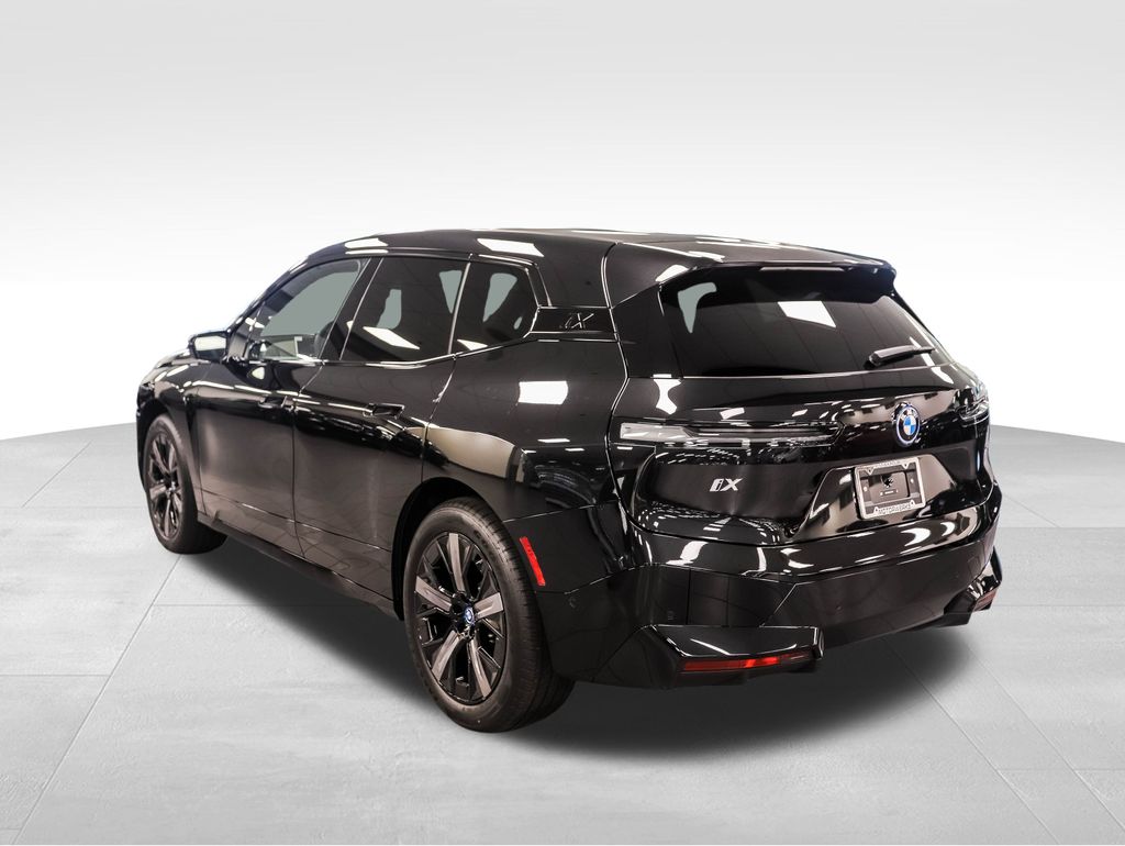 2025 BMW iX xDrive50 3