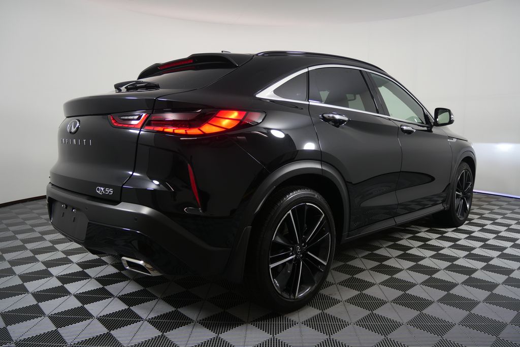 Thumbnail: 2022 INFINITI QX55 - 3