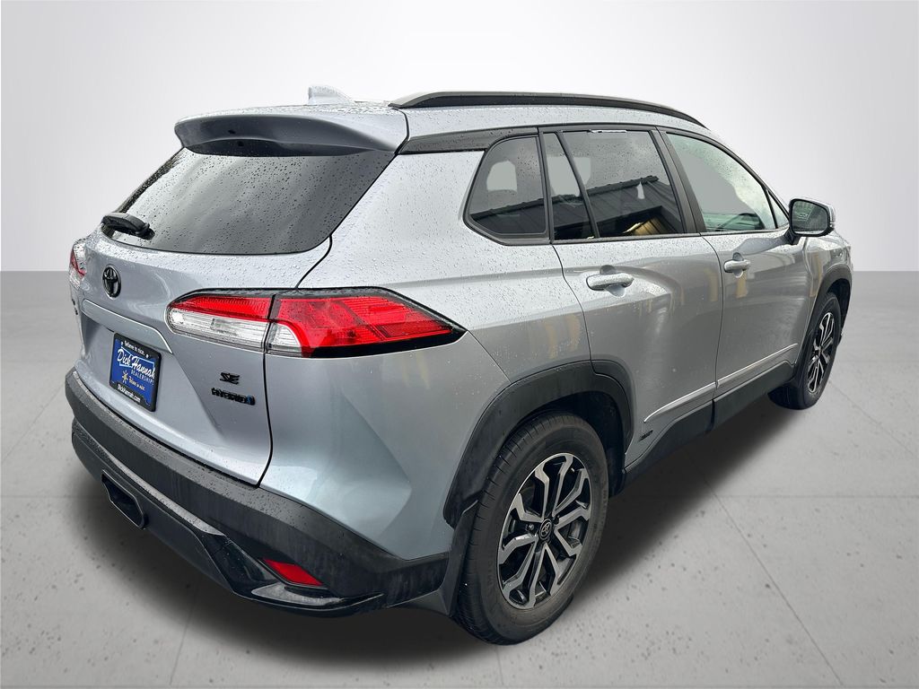2024 Toyota Corolla Cross Hybrid SE