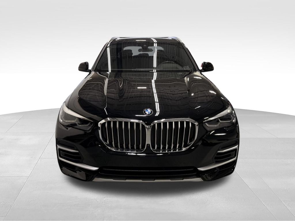 Thumbnail: 2022 BMW X5 - 8