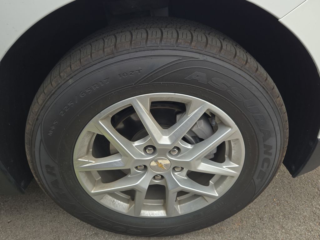 Used 2024 Chevrolet Equinox LT For Sale in Farmington, AR