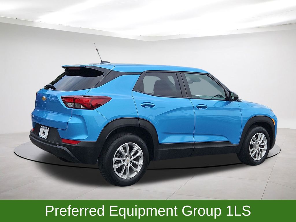 2025 Chevrolet TrailBlazer LS Blue at Bob Mills Chevrolet