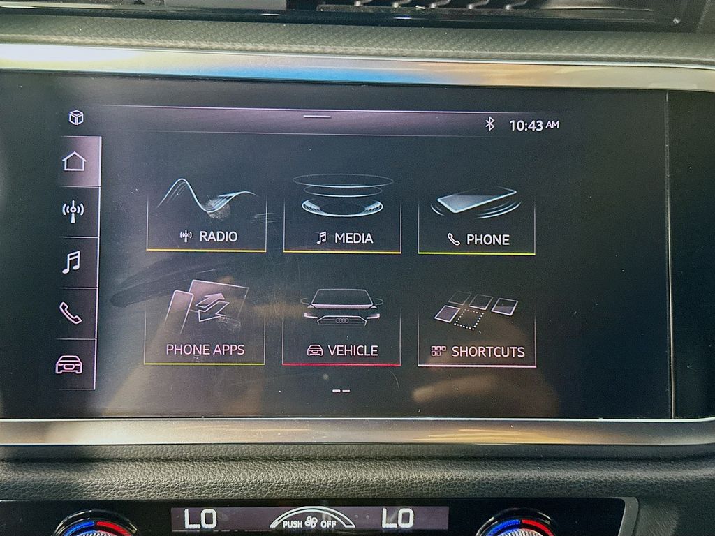 Thumbnail: 2019 Audi Q3 - 14